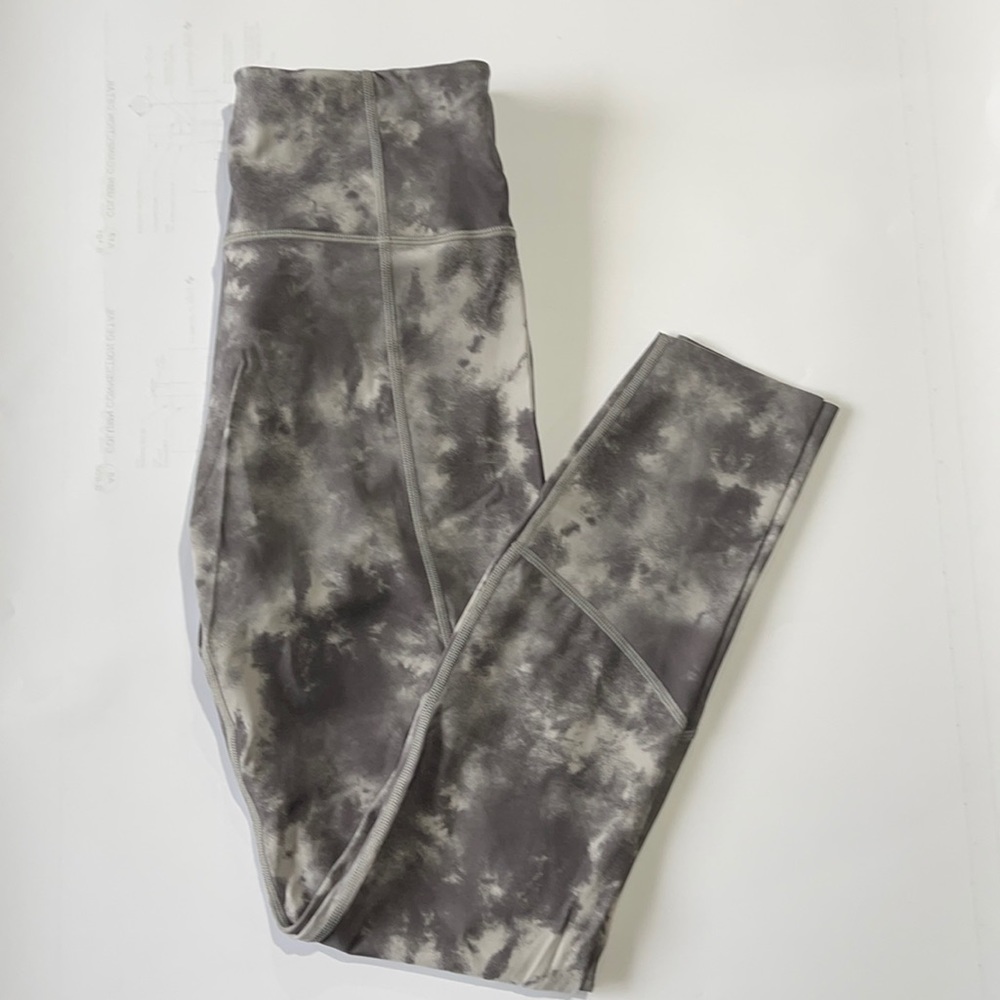 Varley 7/8 Tie Dye Leggings